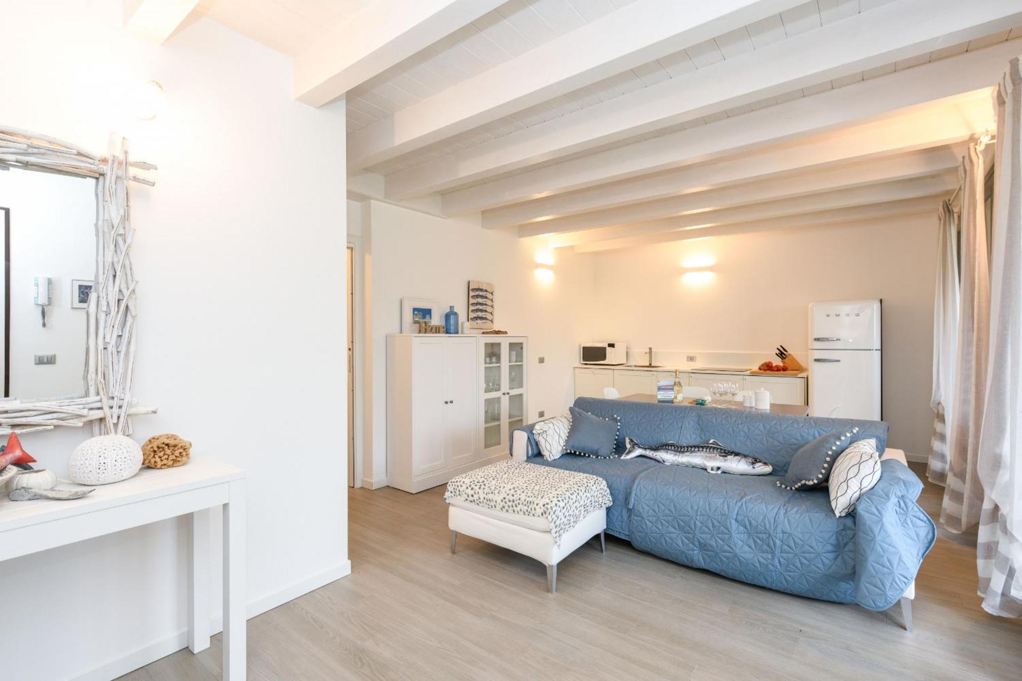 Borgo Gasparina Family Apartments Кастельнуово-дель-Гарда Экстерьер фото